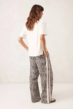 Load image into Gallery viewer, CERES LIFE - RELAXED DRAWSTRING PANT -/ Leopard