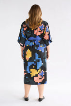 Load image into Gallery viewer, ELK - GRAND SHIRT DRESS / lucent print