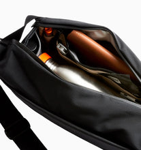 Load image into Gallery viewer, BELLROY - VENTURE SLING 9L / BLACK