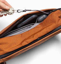 Load image into Gallery viewer, BELLROY - VENTURE SLING 9L / BRONZE