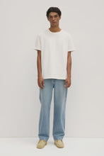 Load image into Gallery viewer, ASSEMBLY - MENS RELAXED JEAN - INDIGO FADE
