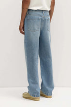 Load image into Gallery viewer, ASSEMBLY - MENS RELAXED JEAN - INDIGO FADE