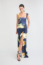 Load image into Gallery viewer, PFEIFFER - LONI GOWN