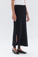 Load image into Gallery viewer, ASSEMBLY - WOOL CASHMERE RIB SKIRT in BLACK
