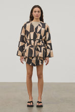 Load image into Gallery viewer, ZULU & ZEPHYR - MOSAIC QUILTED LINEN BLEND REVERSIBLE JACKET