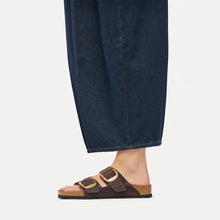 Load image into Gallery viewer, BIRKENSTOCK ARIZONA BIG BUCKLE - HABANA OILED LEATHER