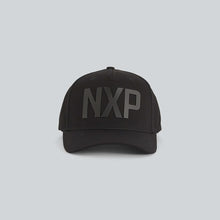 Load image into Gallery viewer, NENA & PASADENA - FACADE 5 PANEL PEAK CAP BLACK