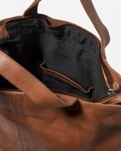 Load image into Gallery viewer, STITCH & HIDE - WATEGOES BAG - saddle