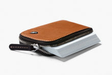 Load image into Gallery viewer, BELLROY - CARD POCKET CARAMEL