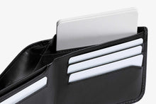Load image into Gallery viewer, BELLROY - HIDE & SEEK LO BLACK