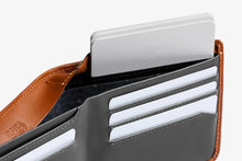Load image into Gallery viewer, BELLROY - HIDE & SEEK LO CARAMEL