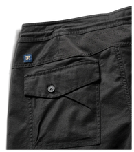Load image into Gallery viewer, ROARK - LAYOVER 2.0 SHORT - Black