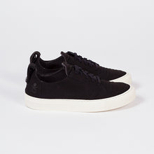 Load image into Gallery viewer, EKN - ARGAN LOW IN BLACK VEGAN