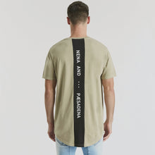 Load image into Gallery viewer, NENA & PASADENA - DION FINE CAPE BACK TEE - light taupe