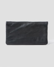 Load image into Gallery viewer, STITCH & HIDE - BONDI WALLET in BLACK