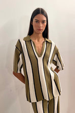 Load image into Gallery viewer, ZULU &amp; ZEPHYR - OLIVE STRIPE TEXTURED KNIT SHIRT
