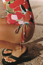 Load image into Gallery viewer, ZULU &amp; ZEPHYR -  ONE PIECE RED FLORAL
