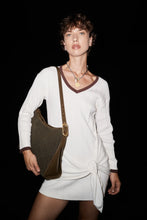 Load image into Gallery viewer, SANICA - THE ALAHNI BAG / olive croc
