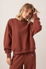Load image into Gallery viewer, CERES LIFE - QUINN SLOUCHY CREW / BURNT TOFFEE
