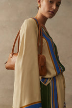 Load image into Gallery viewer, SANCIA - LUCIA TOP / Amara Print
