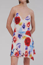 Load image into Gallery viewer, SUBOO - AMIE SLIP MINI DRESS / floral
