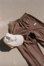 Load image into Gallery viewer, ZULU &amp; ZEPHYR - CUFFED SPORT SWEATPANT - CAROB
