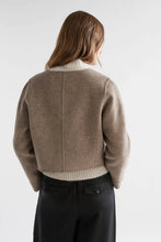 Load image into Gallery viewer, ELK - SESA JACKET / latte
