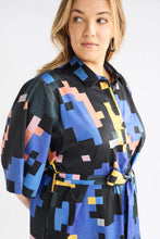 Load image into Gallery viewer, ELK - GRAND SHIRT DRESS / lucent print
