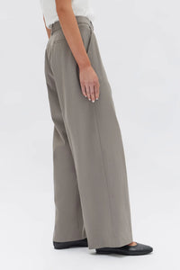 ASSEMBLY - ARIA WIDE LEG PANT in ASH