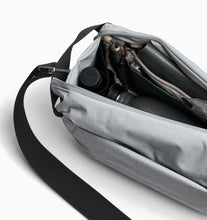 Load image into Gallery viewer, BELLROY VENTURE SLING 9L - FOG

