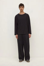 Load image into Gallery viewer, ASSEMBLY - BILLIE COTTON HEMP L/S TEE - washed black

