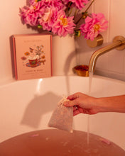 Load image into Gallery viewer, BOPO - STEEP &amp; SOAK BLUSHING BATH TEE
