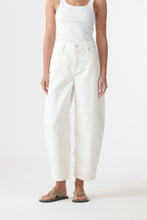 Load image into Gallery viewer, OUTLAND DENIM - FREDDY HIGH BARREL JEAN / bone
