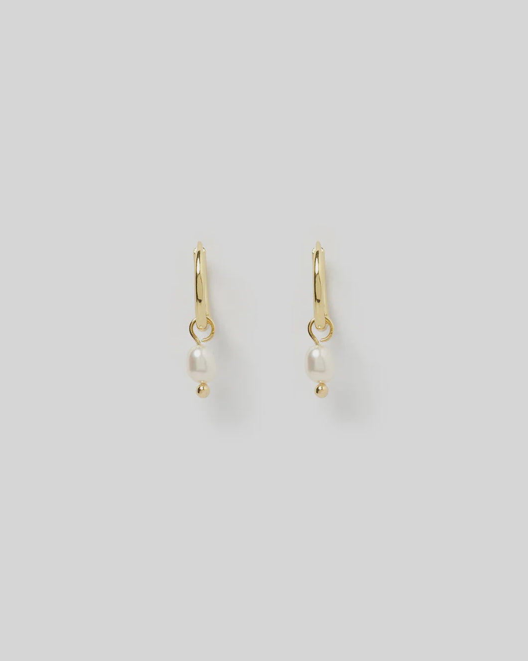 ARMS OF EVE - CORDELIA PEARL EARRINGS