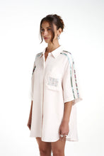 Load image into Gallery viewer, SUMMI SUMMI - BIG SHIRT W/STRIPE - CREAM VICEROY STRIPE
