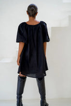Load image into Gallery viewer, POPS &amp; CO - LOTTIE DRESS in Black
