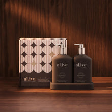 Load image into Gallery viewer, ALIVE - TRANSFORMATIVE BATHROOM  DUO   "XMAS"  EDITON 26 vanilla cream &amp; tonka bean
