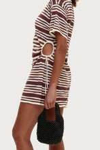Load image into Gallery viewer, ZULU &amp; ZEPHYR - T-SHIRT KNIT DRESS / chocolate

