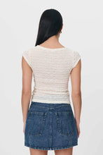 Load image into Gallery viewer, ROWIE - GALO DAISY LACE TEE
