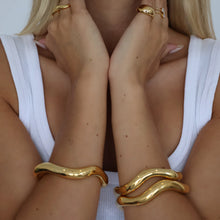 Load image into Gallery viewer, ZAYA -EVA BRACELET / GOLD
