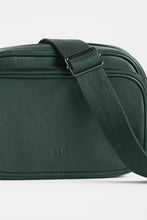 Load image into Gallery viewer, ELK - KASSEL LEATHER CROSSOVER BAG / Milan Green
