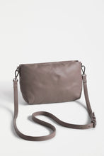 Load image into Gallery viewer, ELK - MOLN CLUTCH / dark taupe
