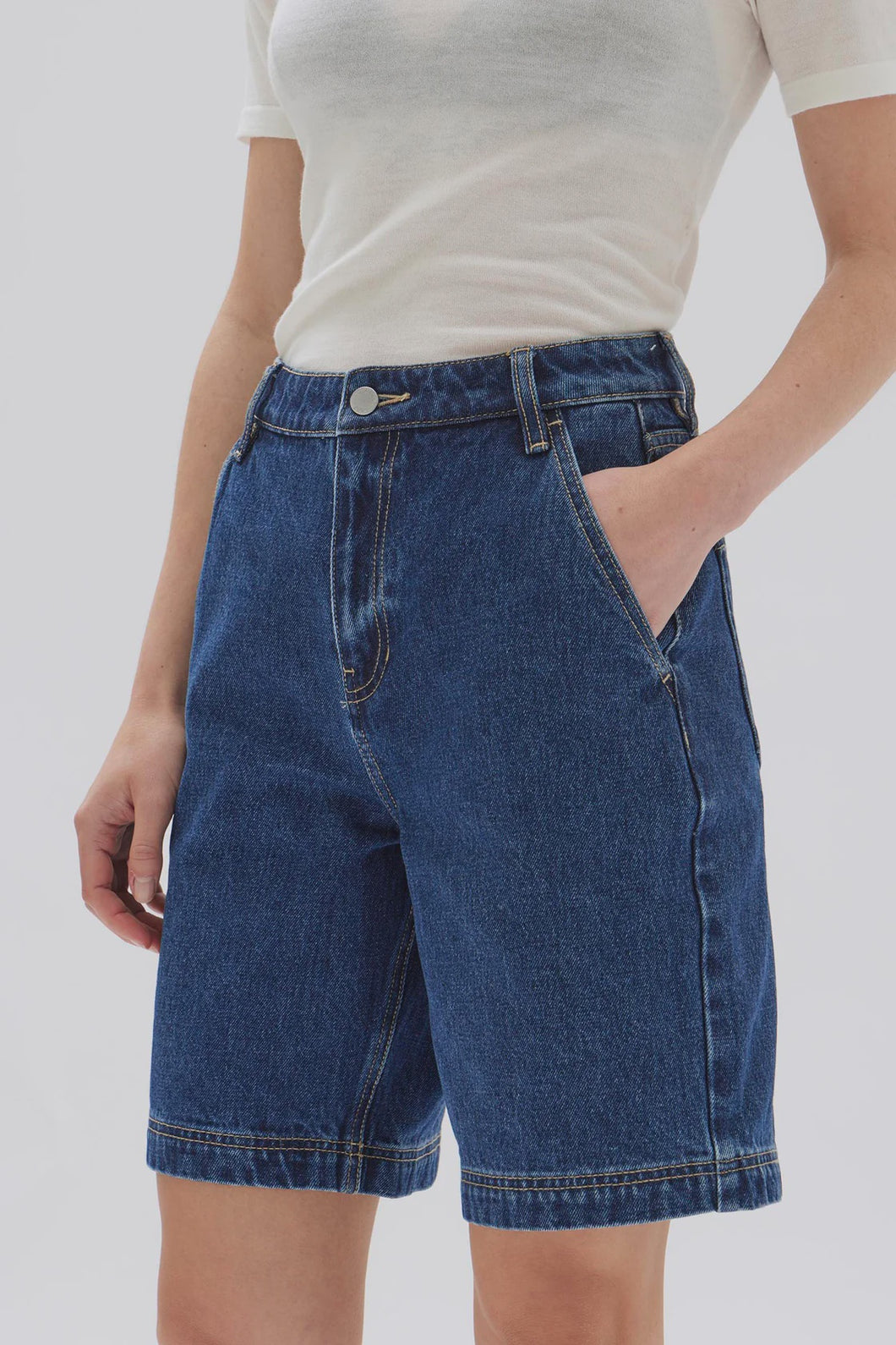 ASSEMBLY - LONGLINE DENIM SHORT /heritage blue