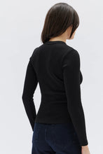 Load image into Gallery viewer, ASSEMBLY - MIANA ORGANIC LONG SLEEVE TEE - TRUE BLACK
