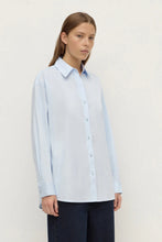 Load image into Gallery viewer, ASSEMBLY - MICHA POPLIN L/S SHIRT - powder blue
