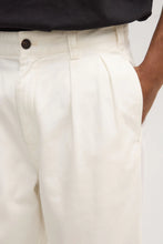 Load image into Gallery viewer, ASSEMBLY - MILES PLEATED CHINO -ANTIQUE WHITE/CREAM
