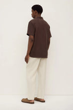 Load image into Gallery viewer, ASSEMBLY - MILLER S/S SHIRT - GANACHE
