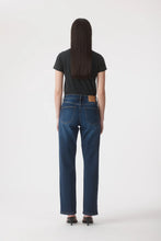 Load image into Gallery viewer, OUTLAND DENIM - ELISE MID STRAIGHT  31' / Tide
