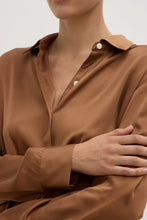 Load image into Gallery viewer, ASSEMBLY - PIPPA SILK L/S SHIRT in Bronze
