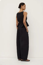 Load image into Gallery viewer, ASSEMBLY - SUZIE TOP BLACK
